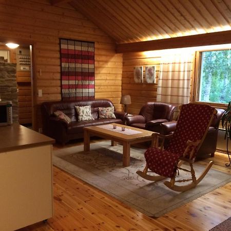 Rissalan Lomamoekit Villa Juankoski Kültér fotó