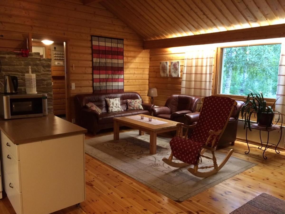 Rissalan Lomamoekit Villa Juankoski Kültér fotó